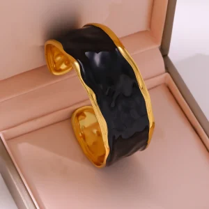 Casual Chic Stainless Steel Bangle for Women Weekend Fashion