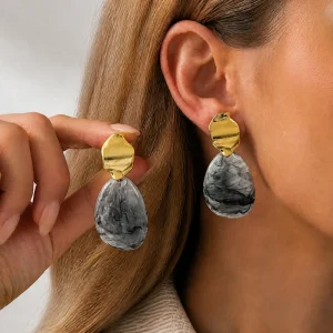 Sleek Gold Stud Earrings for Women Stainless Steel Modern Minimal