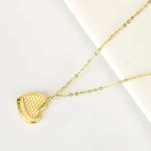 Fashion Stainless Steel Gold Pendant Necklace For Women Party Wear